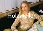 Modell iført klær fra Holzweiler – skandinavisk fashion brand drevet av Microsoft Dynamics 365 Business Central ERP
